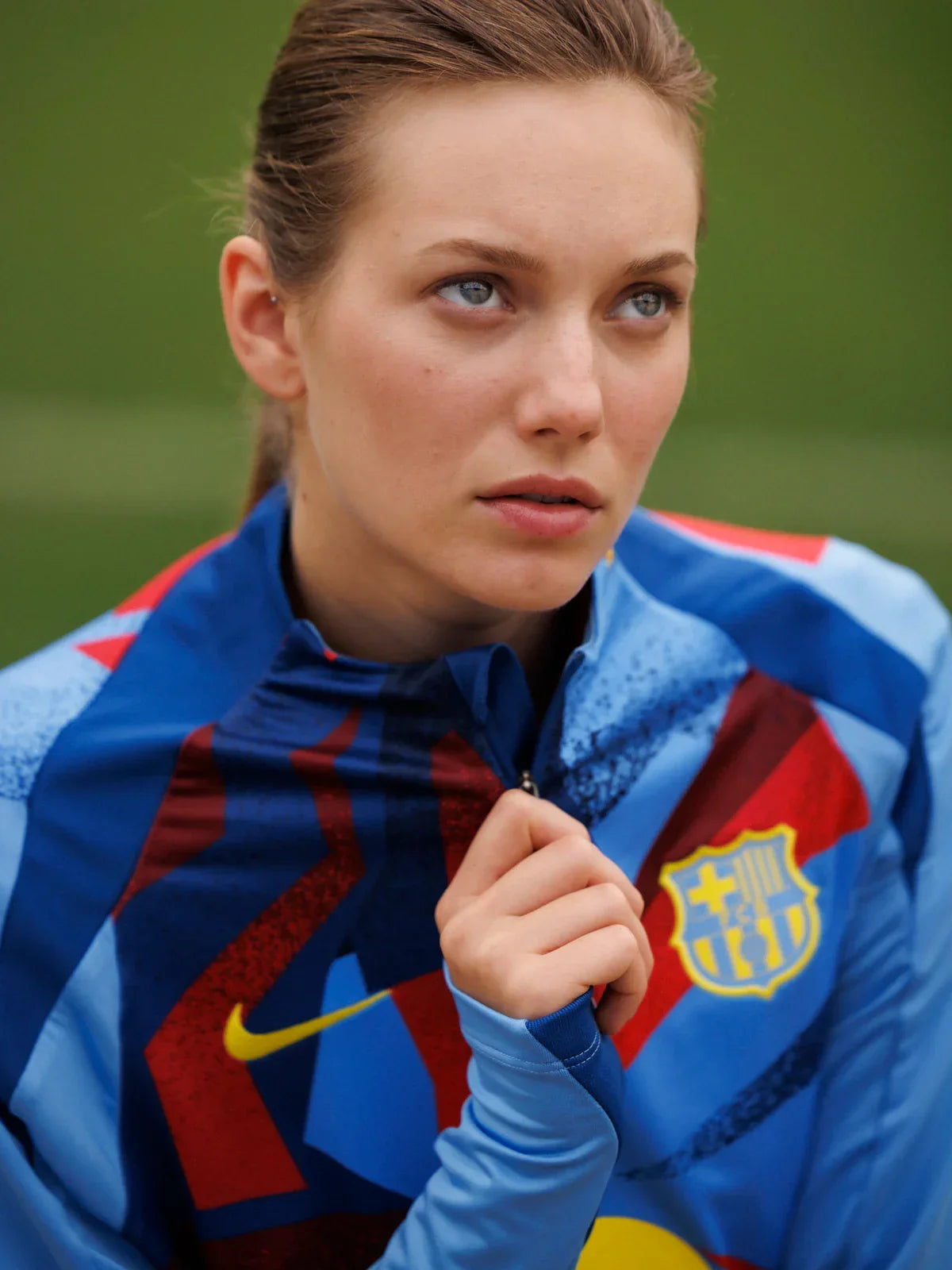 Barcelona Women's Pre-Match Sweatshirt Fourth 25/26